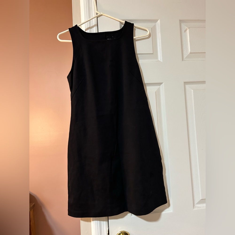 Everlane shift dress size SMALL